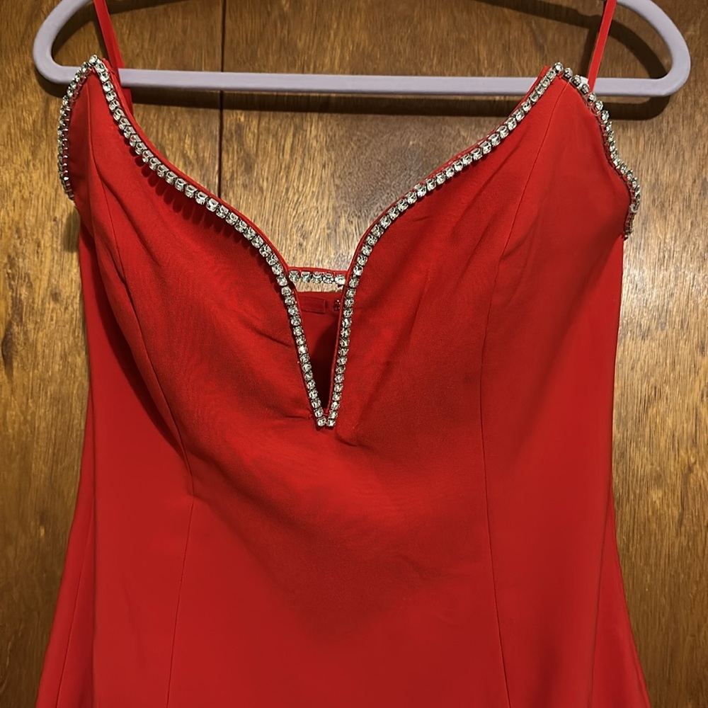 Bec Midi Dress in Red - Picture 3 of 11